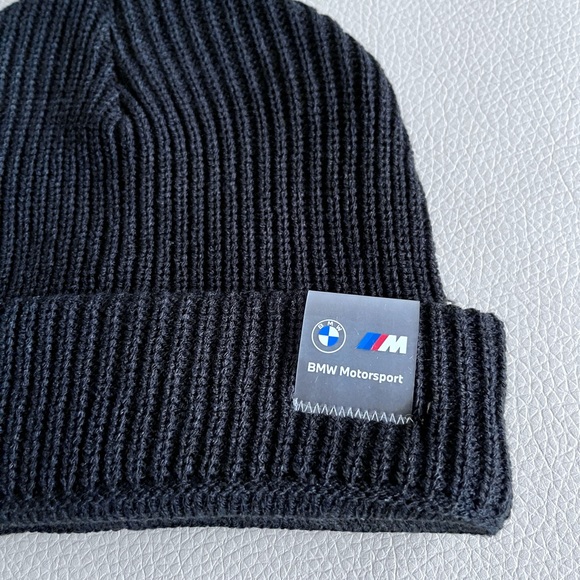 NWT - Puma x BMW Unisex Classic Cuff Beanie - Picture 2 of 8